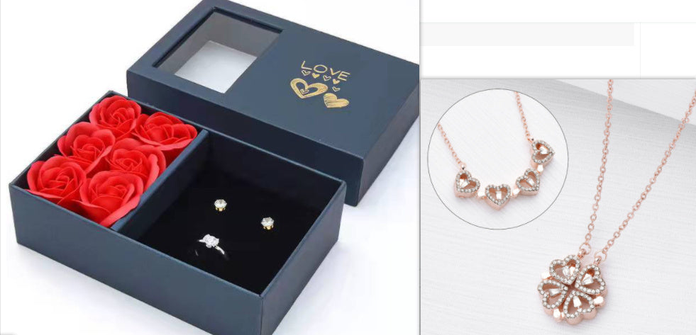 Magnetic Clover Necklace